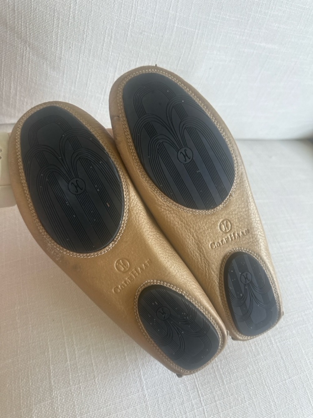 Cole Haan Gold Leather Driving Loafers Women’s Size 9.5 Slip On Moccasins - Picture 6 of 8